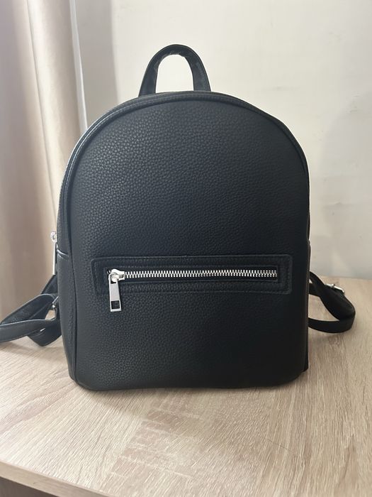 Продам женский рюкзак