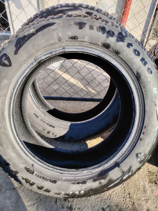 Vând anvelope de iarna