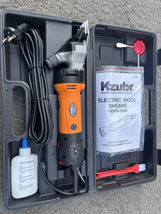 Mașină electrică profesională pentru tuns oi /320 Watt .