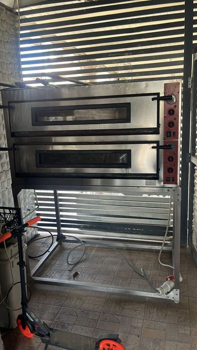 Cuptor pizza electric, la 380v, cu samota, stare buna,  pizza