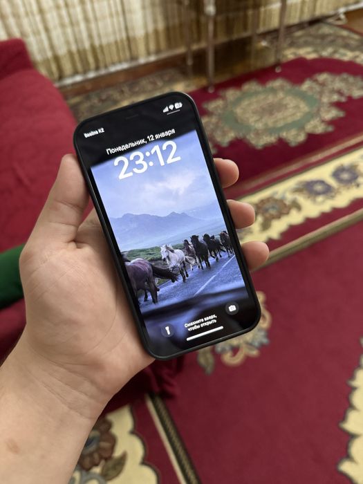 iPhone 12 белый 64 гб