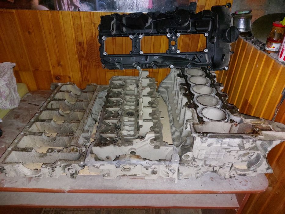 Продам . Головка