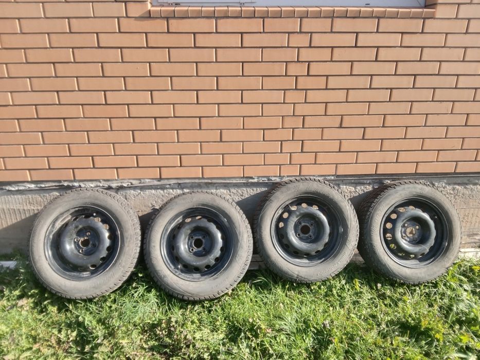 Продам зимнию шину