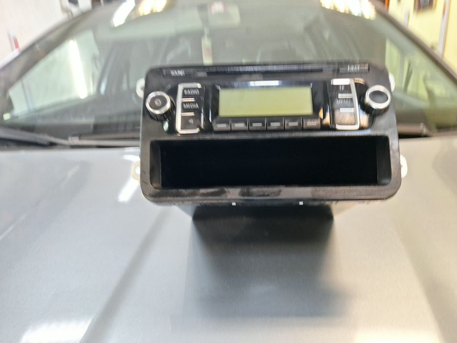 Оригинална музика Vw RCD210 mp3