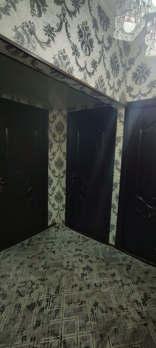 Ялангач. 3/3/4.  1,5×3 балкон. Можно под ипотеку.