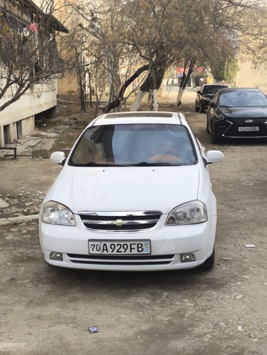 Lasiti sotiladi holati yaxshi