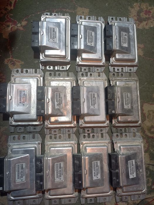 Продам эбу мозг компьютер лада веста ларгус