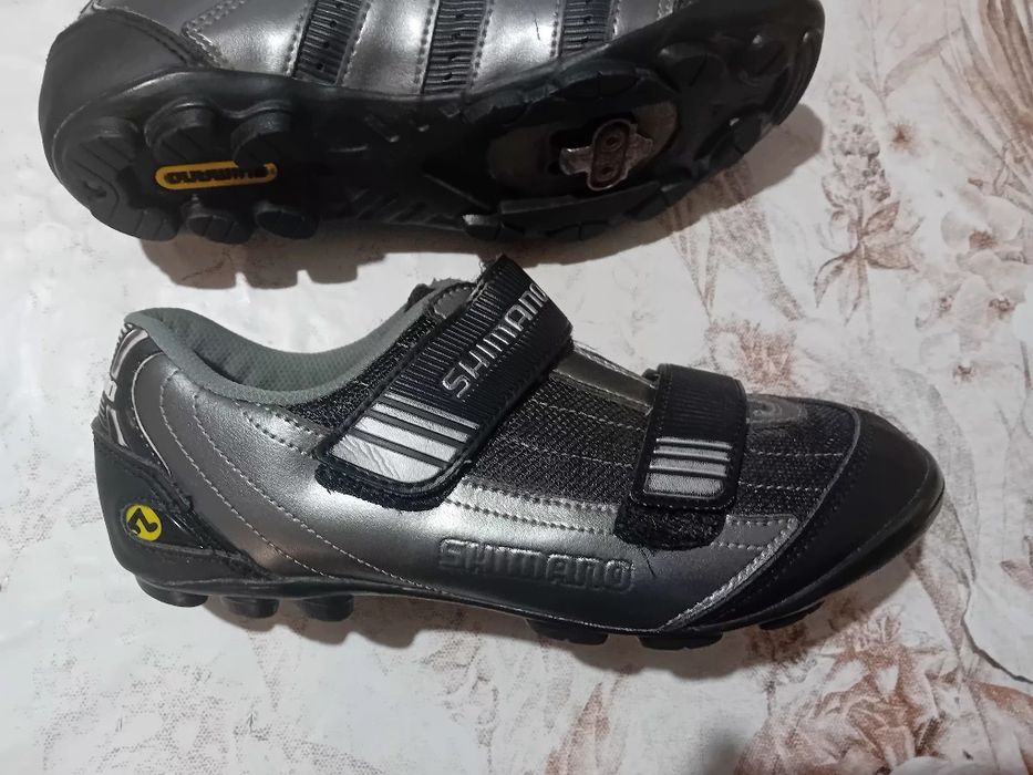 Shimano-шпайкове за колоездене