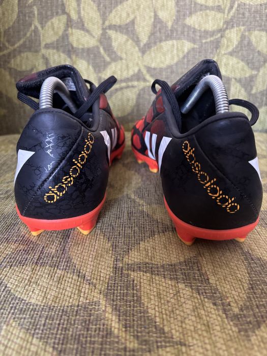 Футболни обувки Adidas Absolado