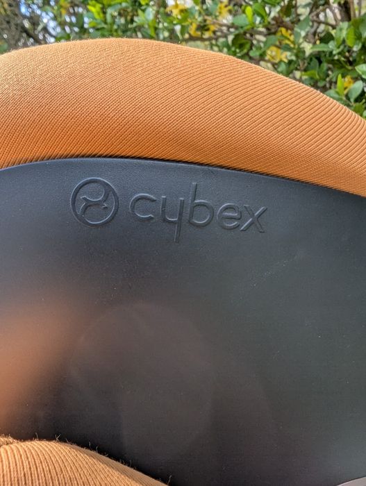 Столче за кола ISOFIX Cybex Solution S-Fix  (15-36 кг)