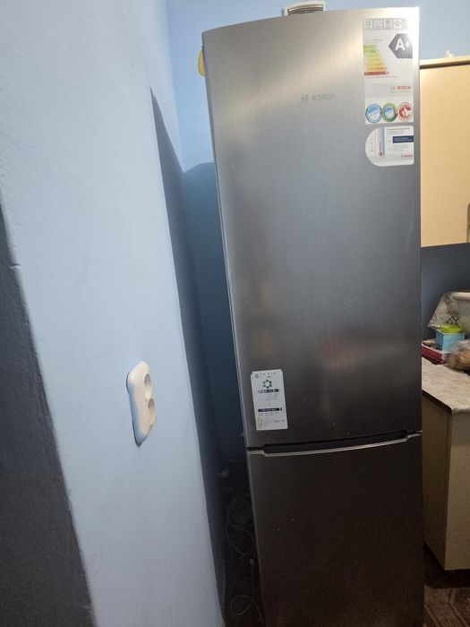 Продам холодильник Bocsh