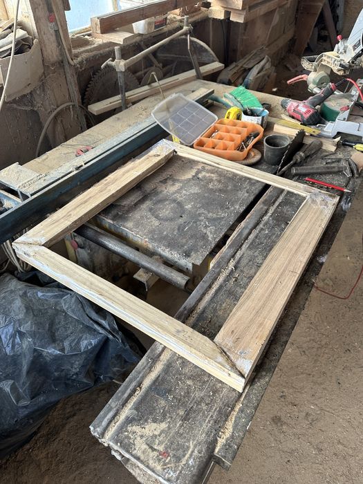 Atelier de tamplarie / debitare materiale lemnoase / Frezare / Lambriu
