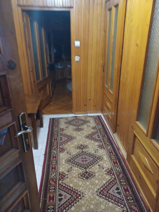 Inchiriez apartament utilat și mobilat 2 camere