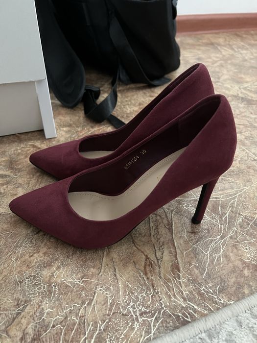 Продам туфли женские разные