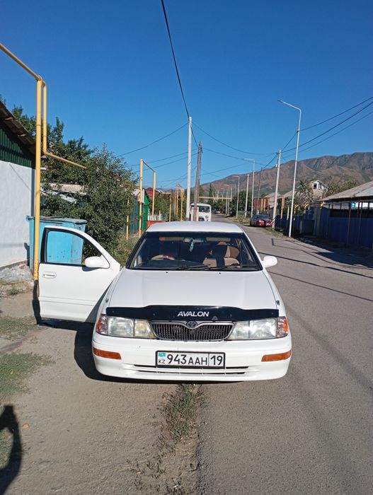 Тойота Авалон 1996г