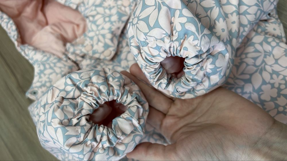 Зимний комбинезон для девочки