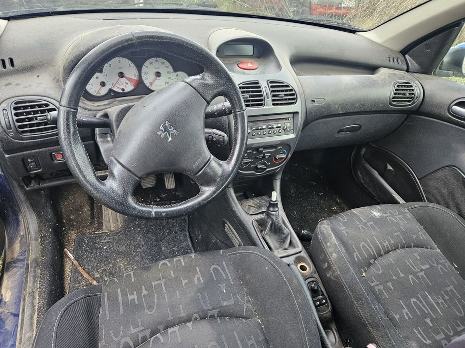 Пежо 206 2.0 хди на части Peugeot 206 2.0 hdi na chasti