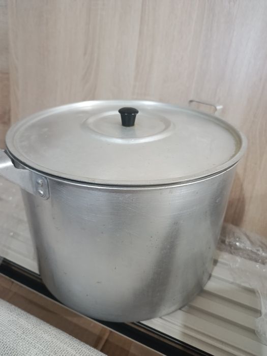 Продам     посуду