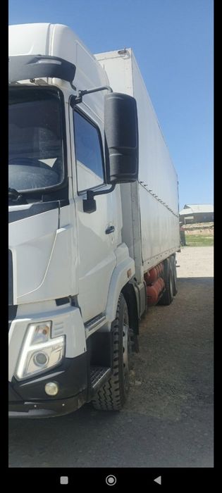 HOWA sinotruk V5 furgon