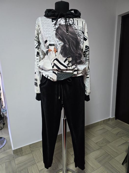 Trening dama catifea, hoodie cu gluga