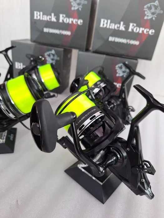 SET 4 Mulinete FL BLACK FORCE 9000 8+1RULMENTI Echipate cu Fir Fluo