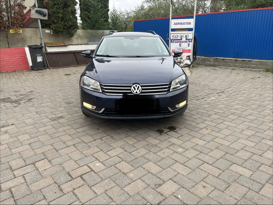 VOLKSWAGEN Passat 2011 — imagine 1