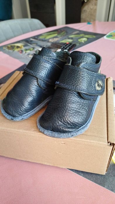 Детски боси обувки