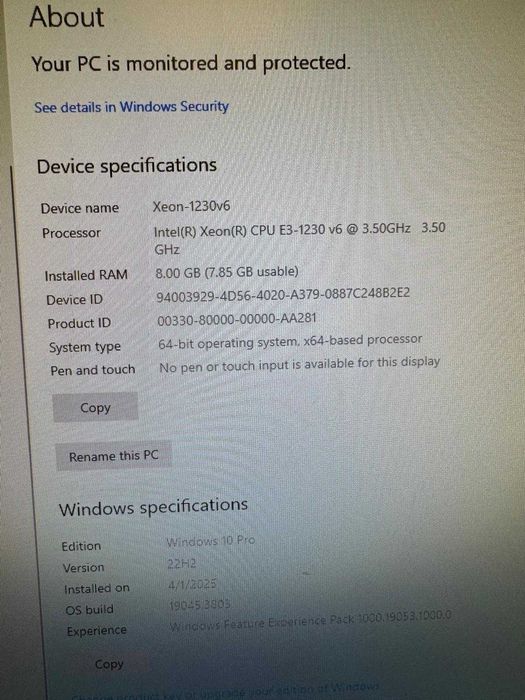 Fujitsu W570 Xeon E3-1230v6, 8Gb DDR4, Quadro 600, 128 SSD, 1TB hdd
