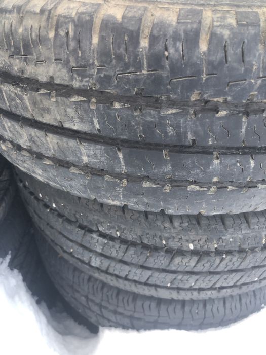 Cauciucuri 195 79 15 C si 225 70 15 C