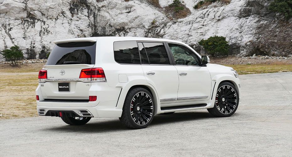 Обвес Wald Black Bizon для LC 200