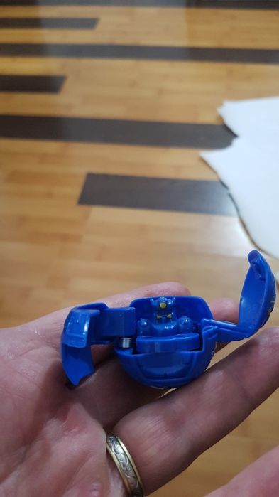 Pliculete sigilate Bakugan