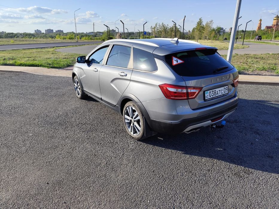 Лада Веста св крос