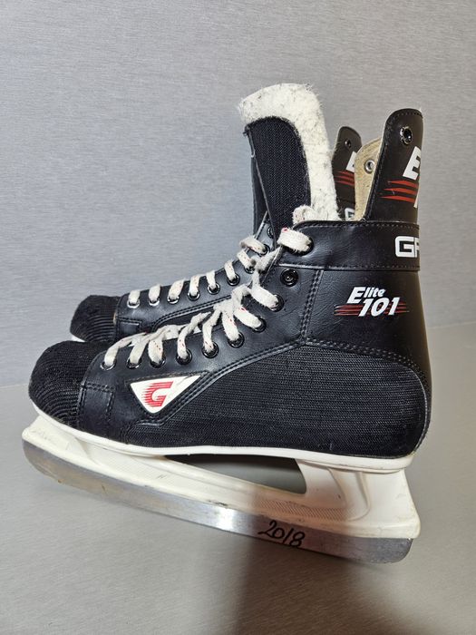 Patine hochei hockey 3018 Graf, marime 42-43