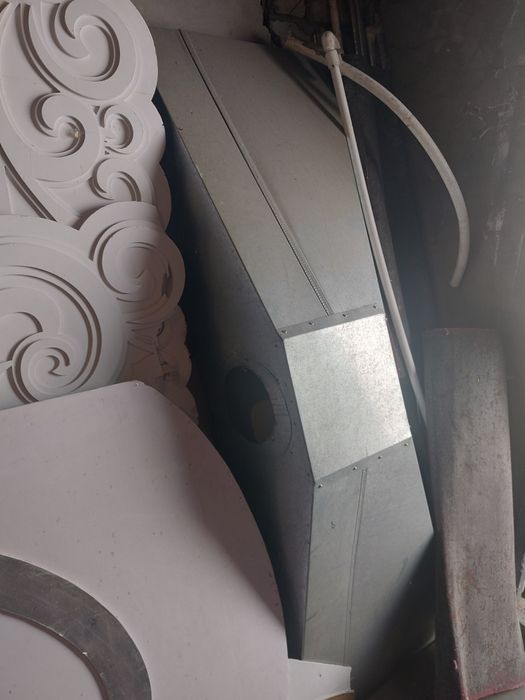 Зонт для вытежки