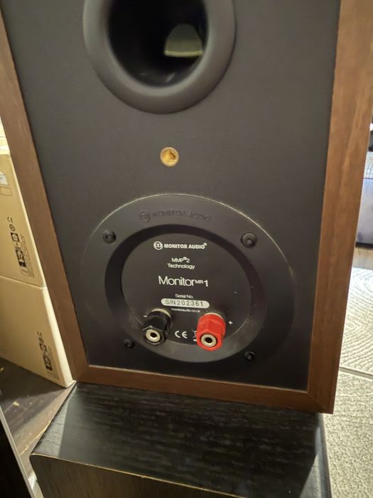 Boxe Monitor Audio MR1/70W/Boxe De Raft/Made In England