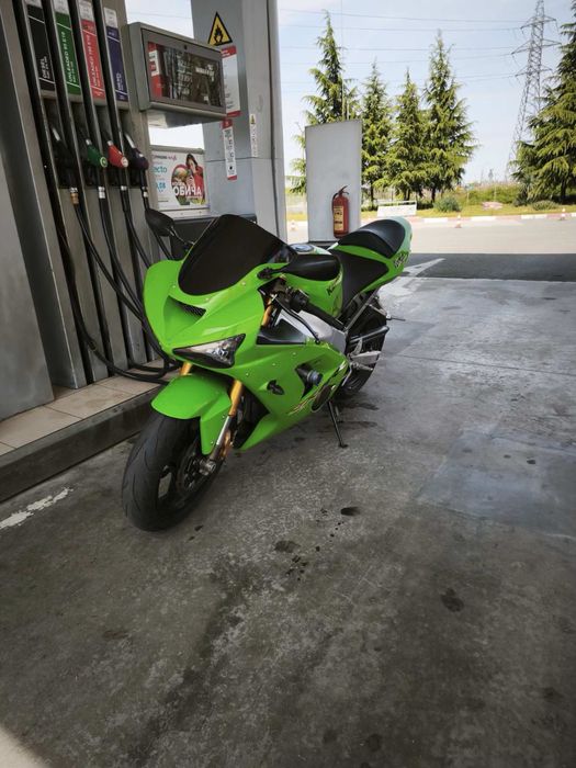 Kawasaki   ZX6-R