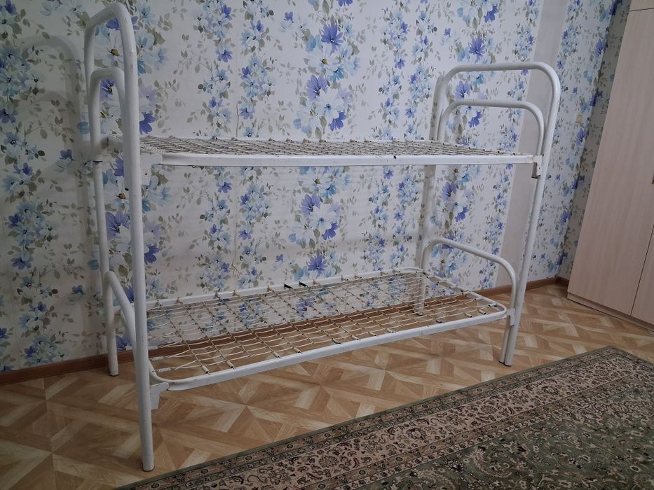 Продам 2х ярусный кровать
