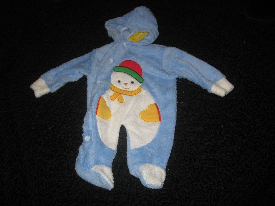 Costum intreg, Om de zapada, 2-4 luni, masuri in descriere