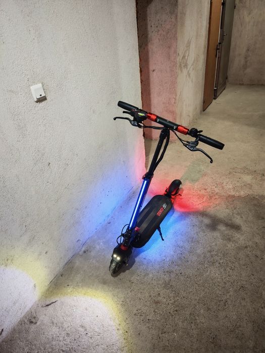 Електрическа тротинетка Zero 9 600w