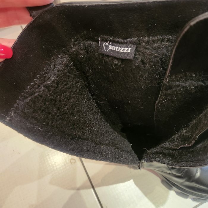 Продам зимние сапоги