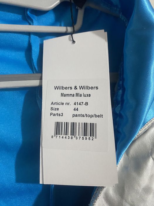 Costum deluxe ptr dama