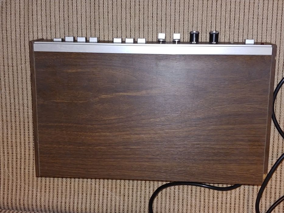 Made in Taiwan  Amplif TELETON 2X25W