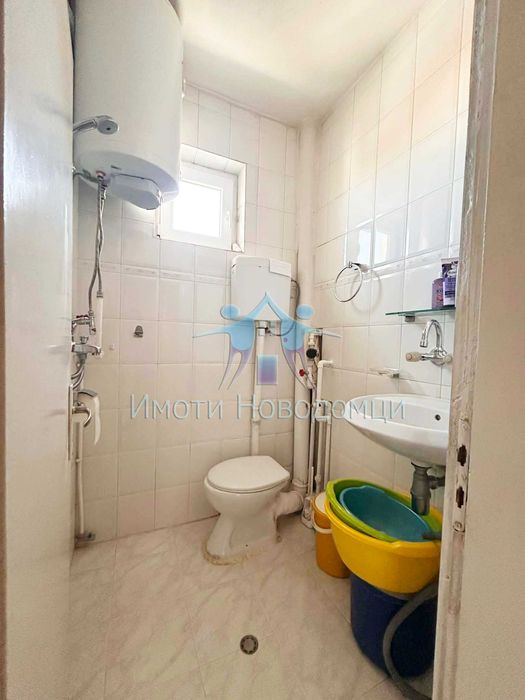 Продава се едностаен апартамент в тухлена кооперация в гр.Шумен, кв. Пожарна