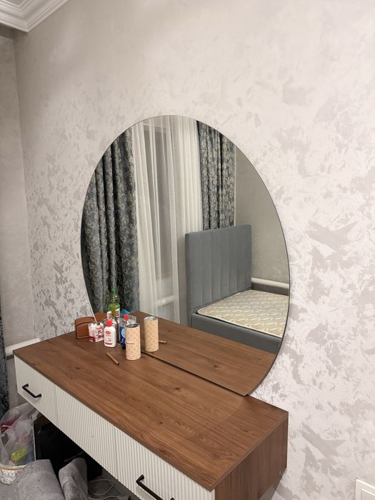 Продам кровать, комод