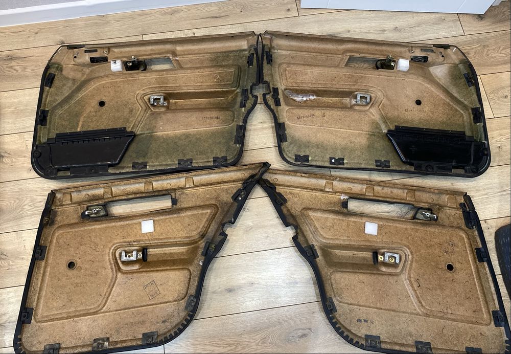 Дверные карты бмв Е34