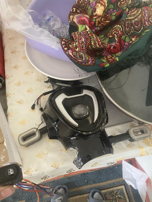 Скутер запчасти акум