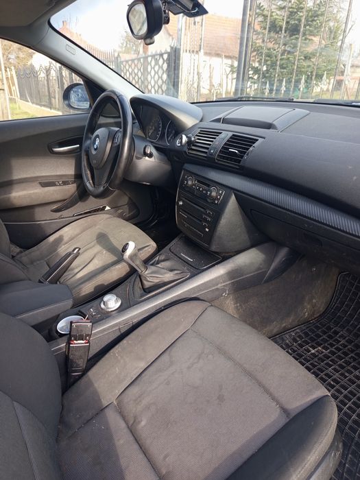 Vând BMW seria 1