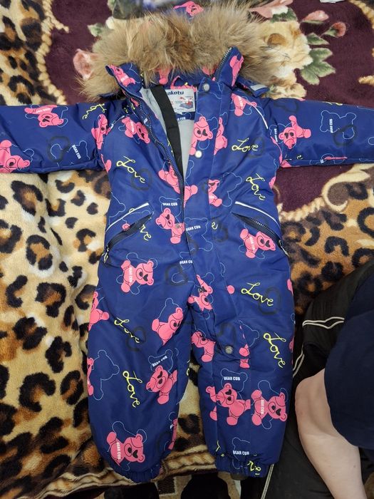 Комбинезон на девочку размер 104