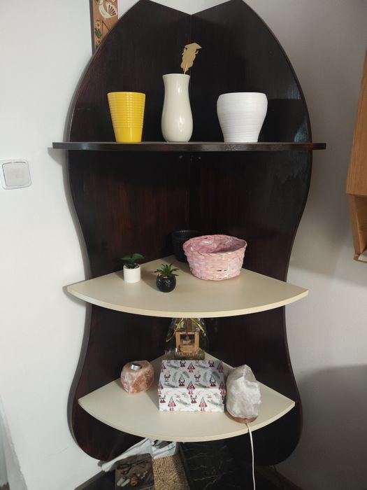 masa manichiura cu dulap