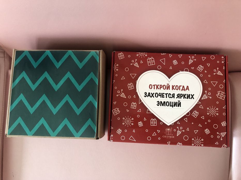 Продам новые упаковочные коробки для подарков